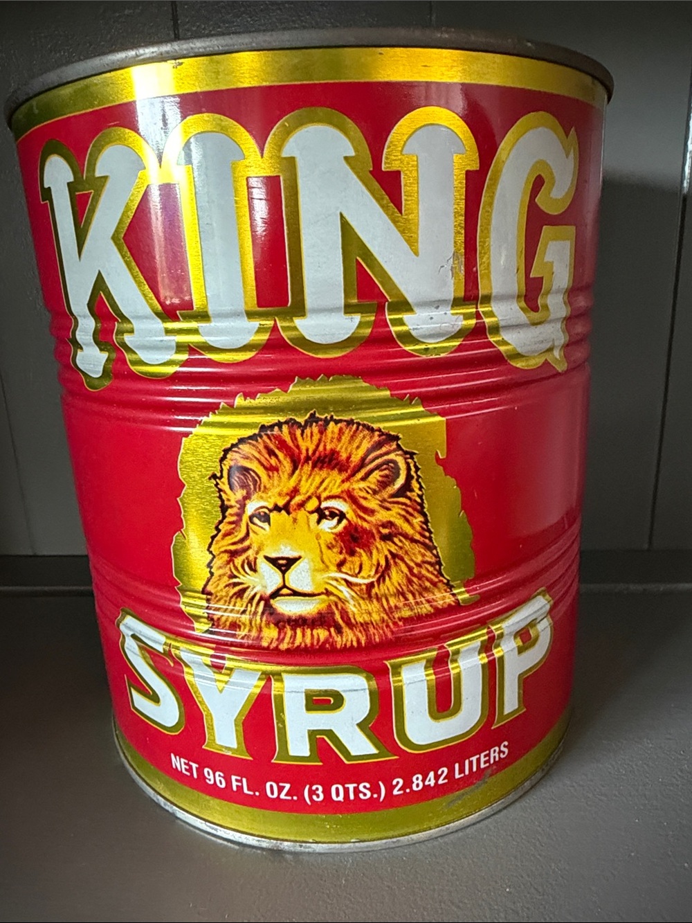 Vintage King Syrup, 96 oz tin